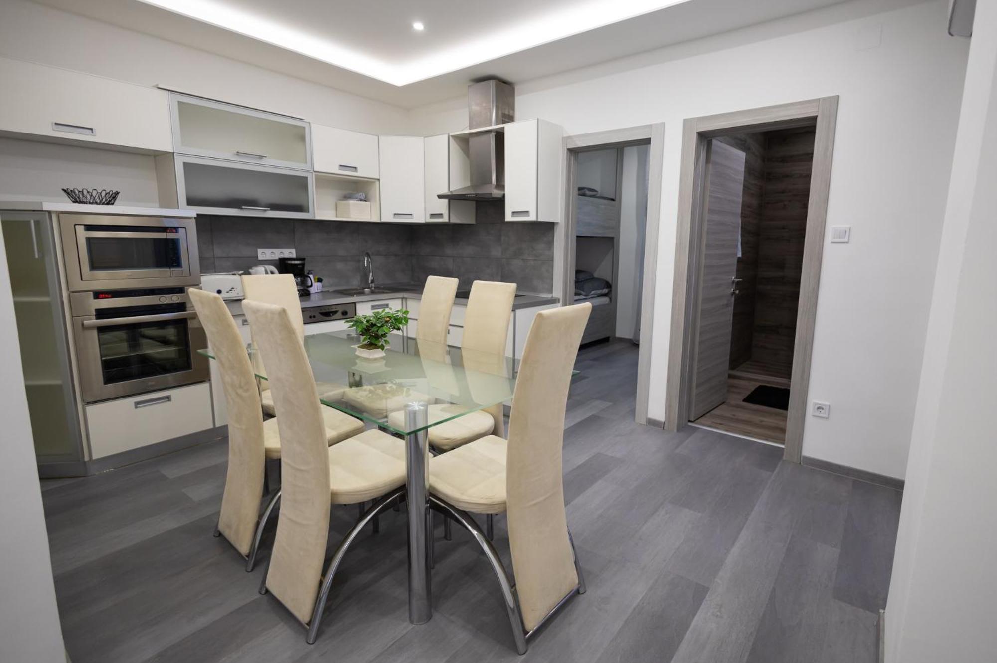 Fonix Apartman Debrecen Exterior photo